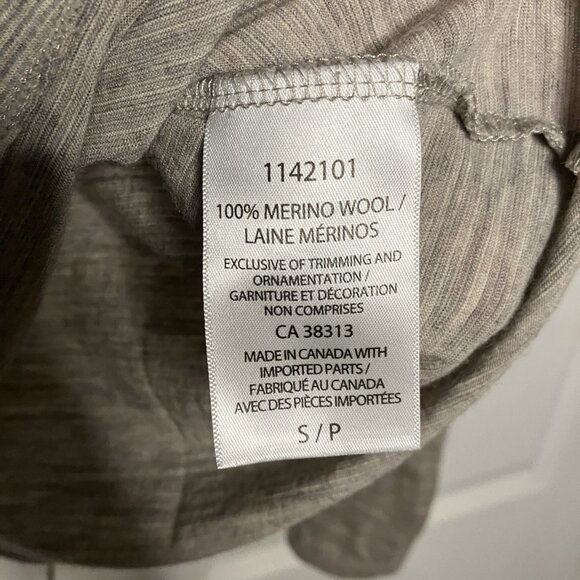 Cloudveil Merino Wool Shirt Womens S Gray Long Sleeve Base Layer Outdoor - Picture 6 of 7
